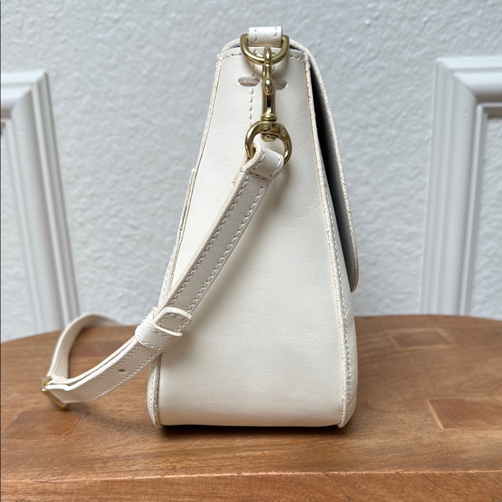 Clare V. Turnlock Louis - Picture 3 of 8